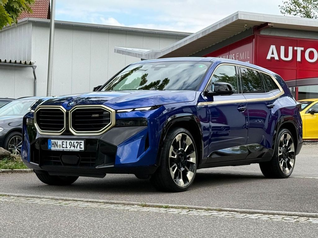 BMW XM 2024