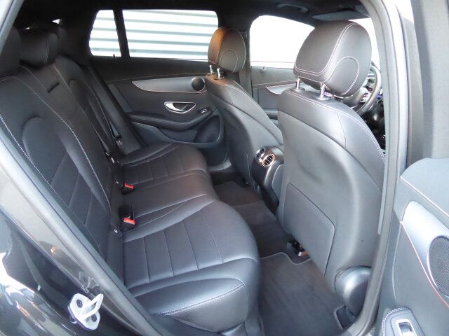 Mercedes-Benz EQC 2021