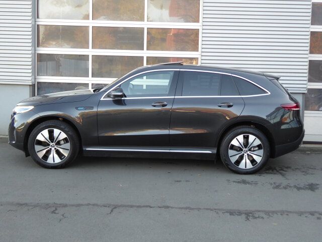 Mercedes-Benz EQC 2021