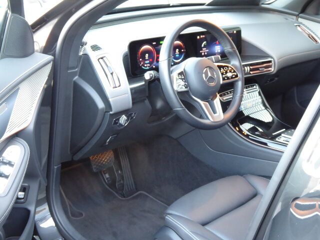 Mercedes-Benz EQC 2021