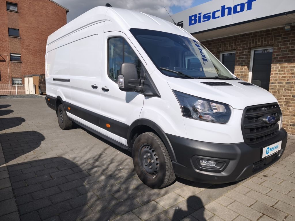 Ford Transit 2024