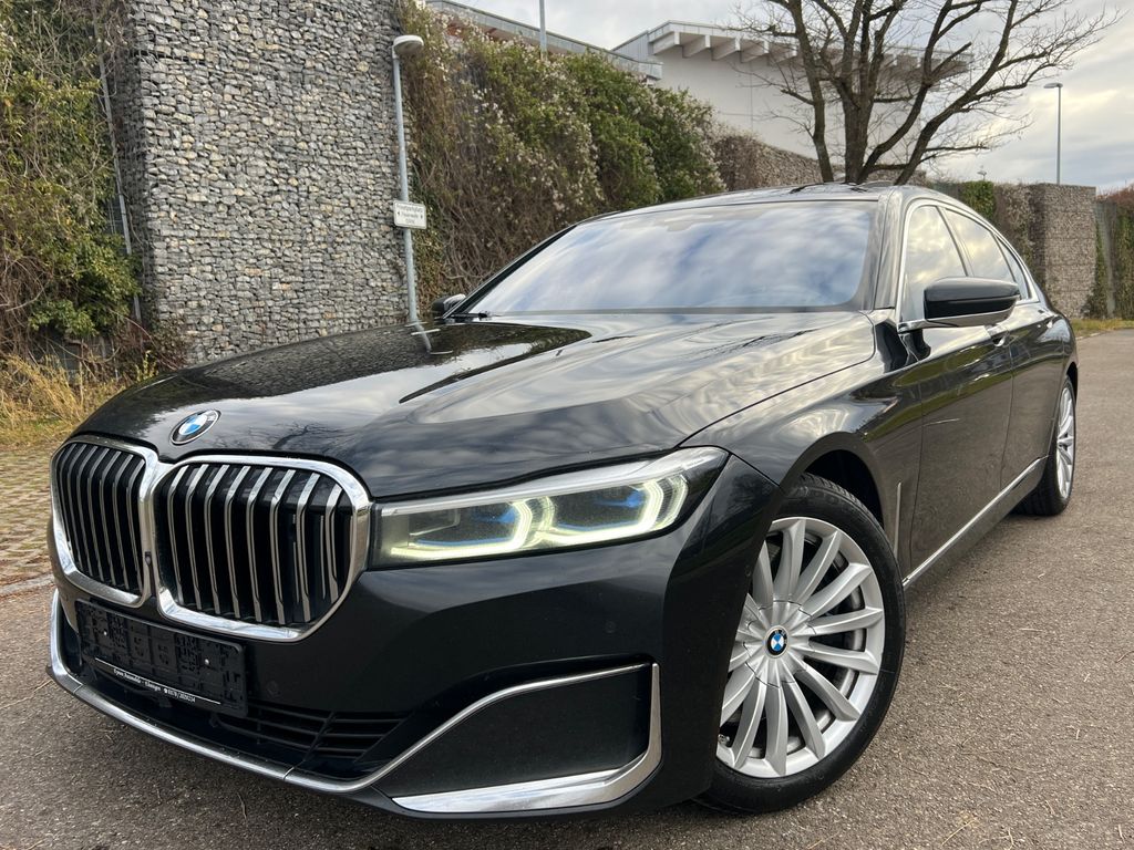 BMW 740 2022