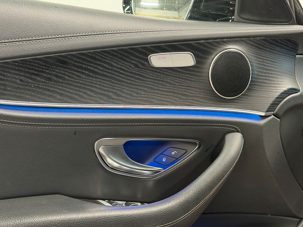 Mercedes-Benz E 300 2020