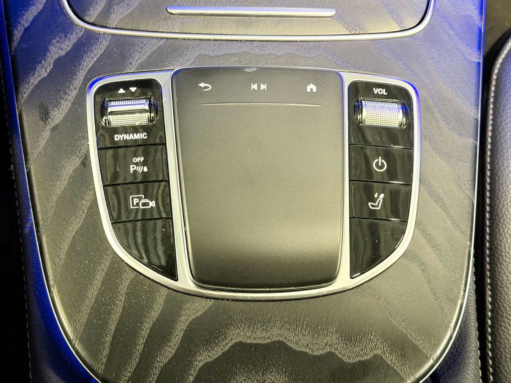 Mercedes-Benz E 300 2020