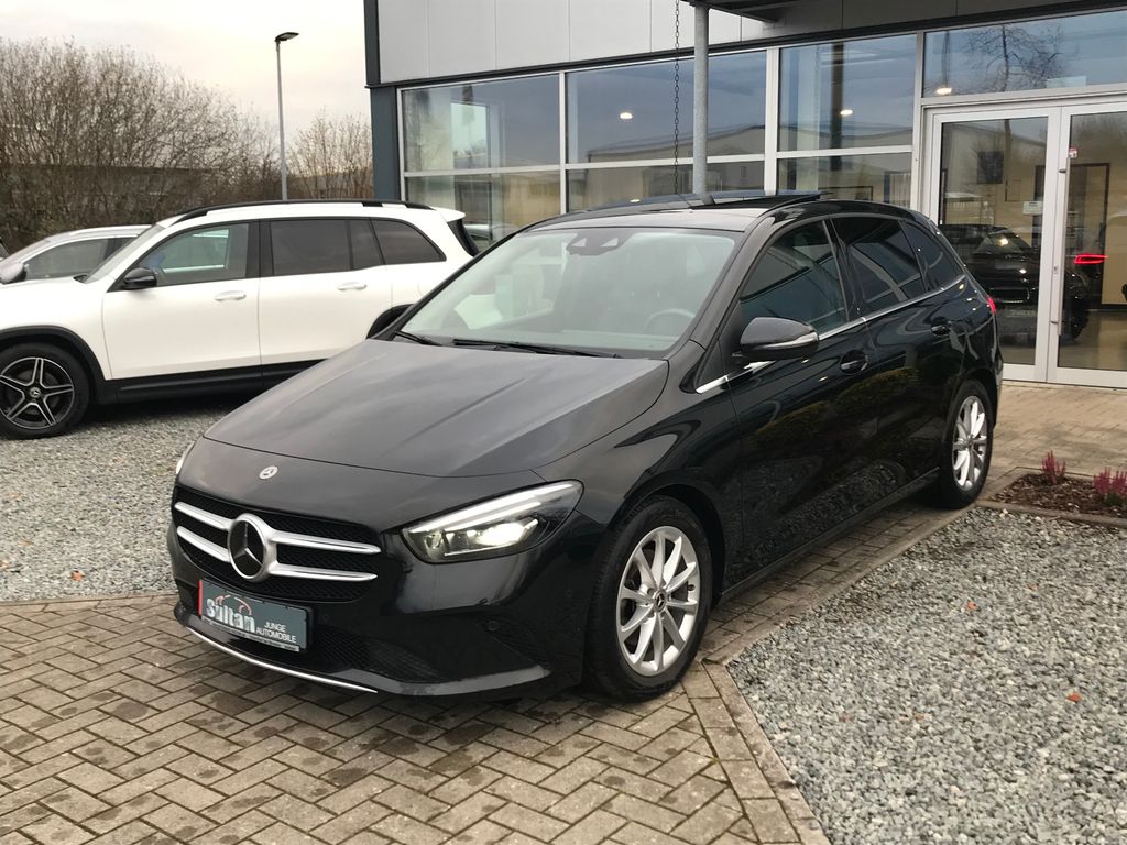 Mercedes-Benz B 200 2022