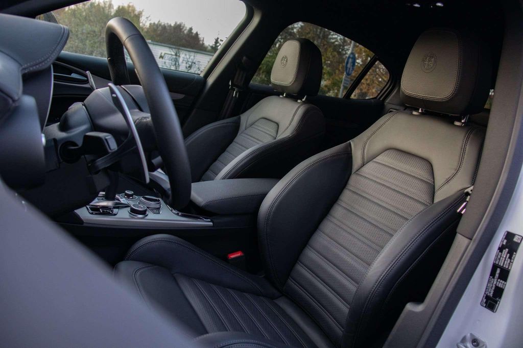 Alfa Romeo Stelvio 2024