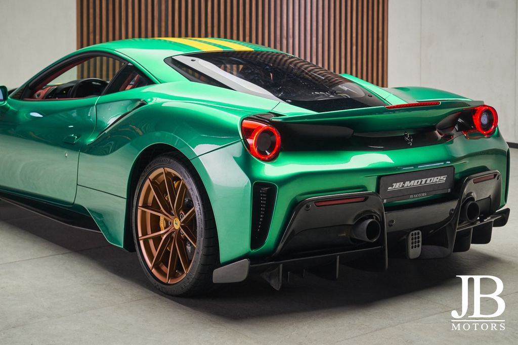 Ferrari 488 Pista 2019