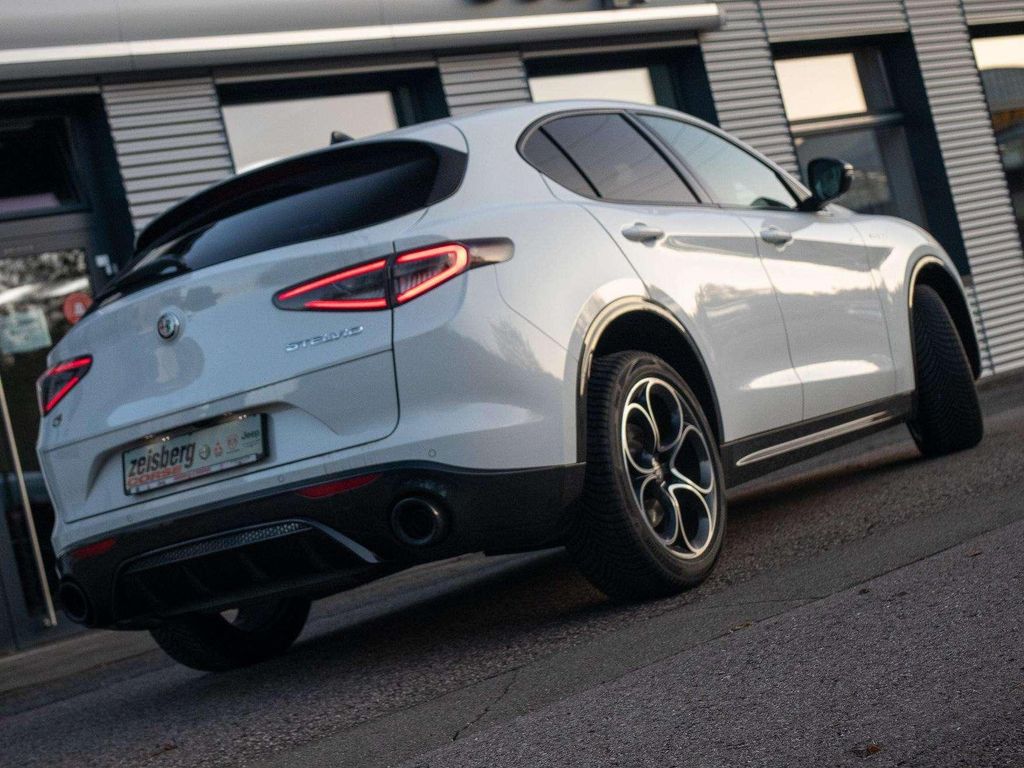 Alfa Romeo Stelvio 2024