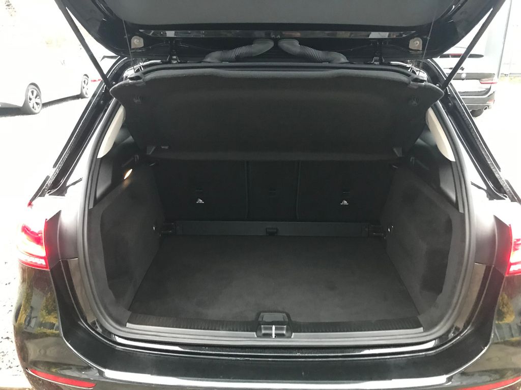 Mercedes-Benz B 200 2022