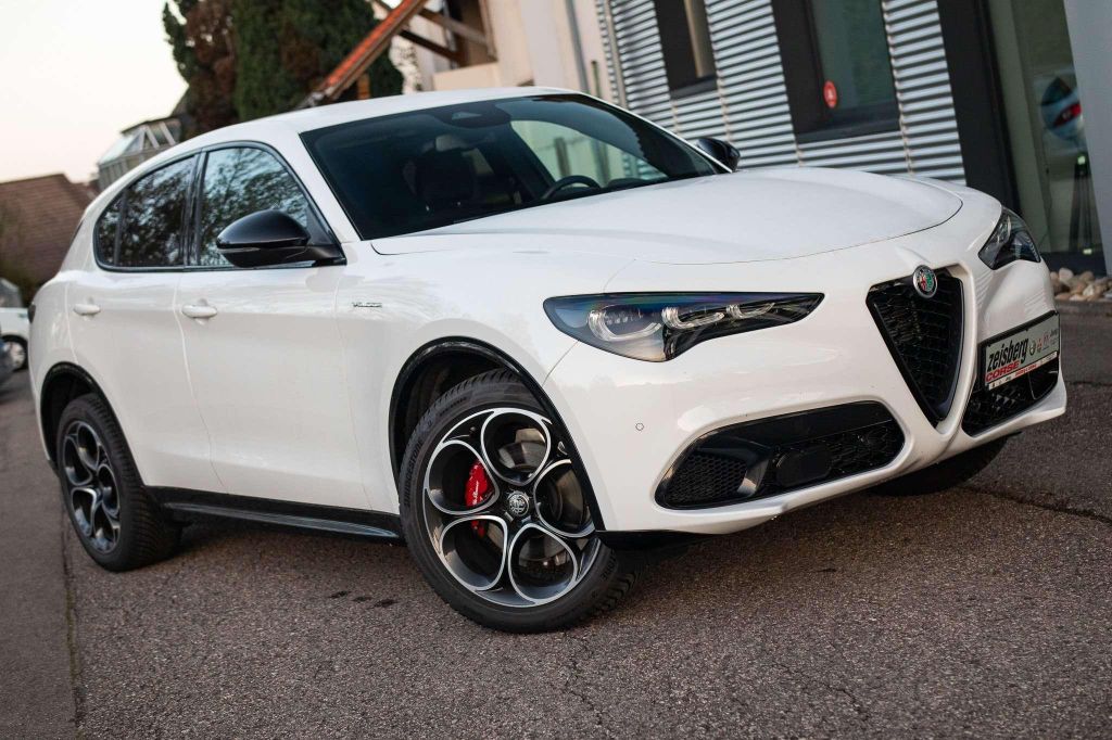 Alfa Romeo Stelvio 2024