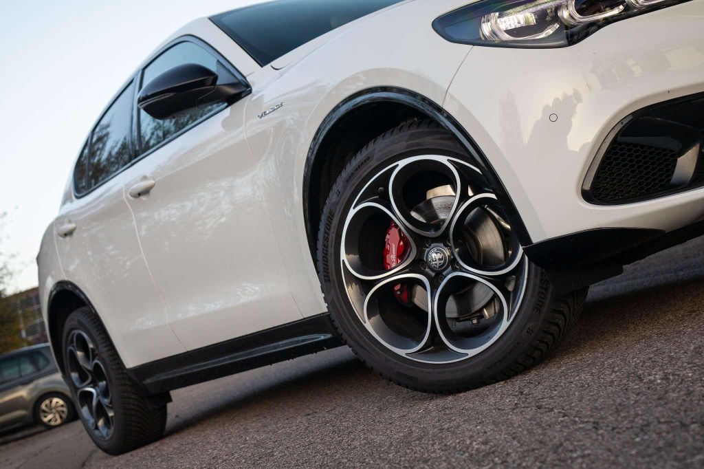 Alfa Romeo Stelvio 2024