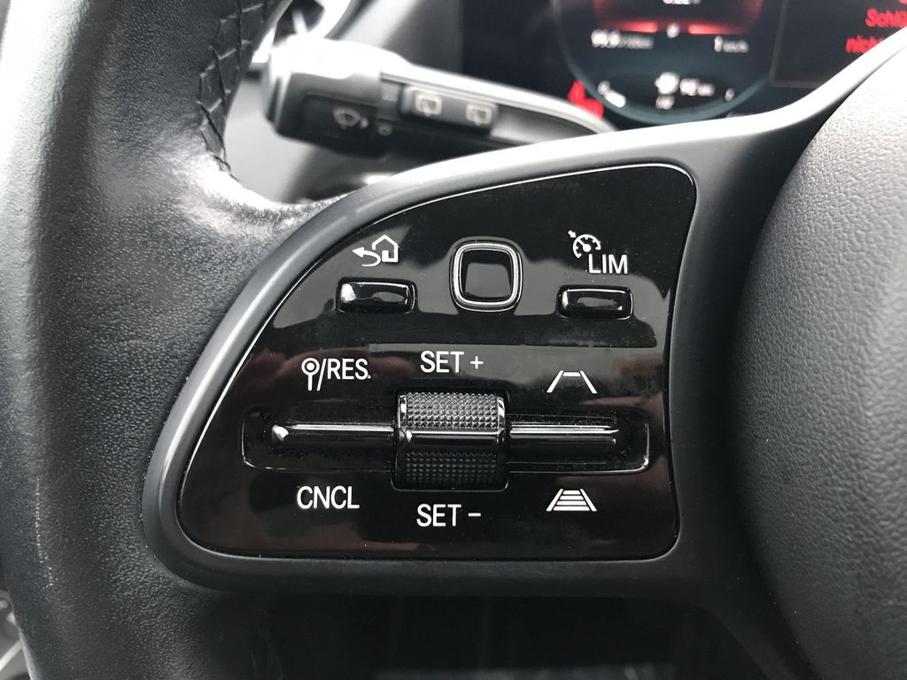 Mercedes-Benz B 200 2022