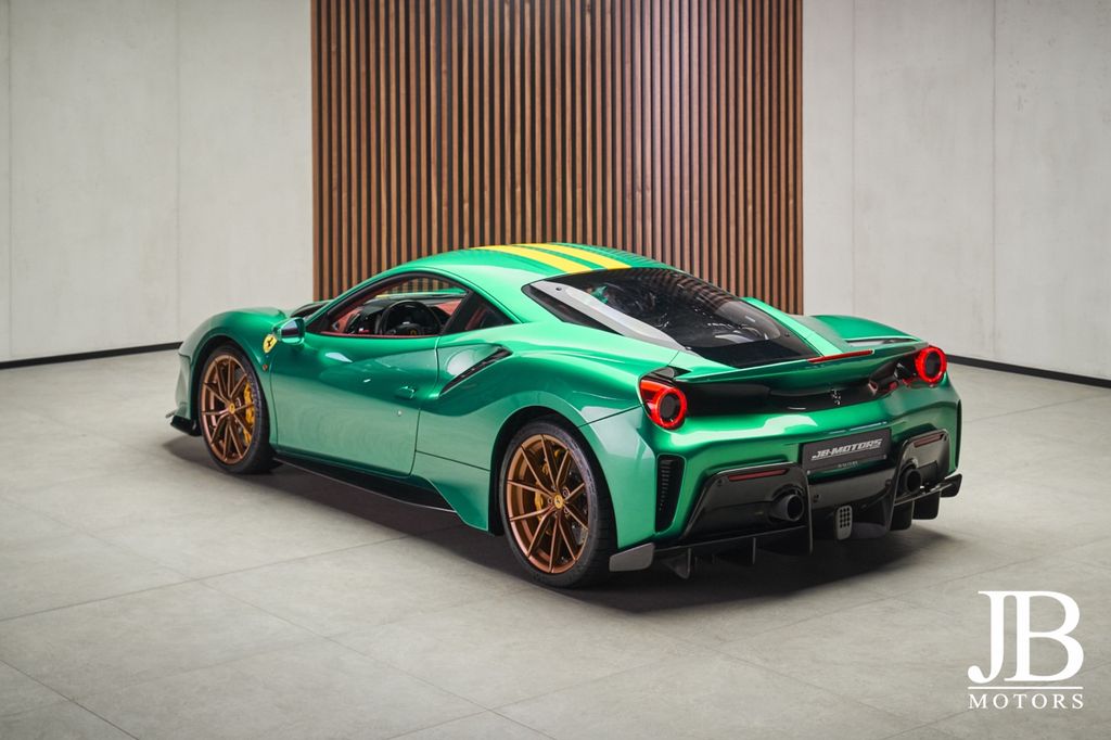 Ferrari 488 Pista 2019
