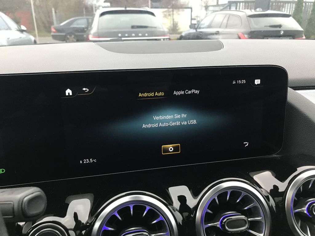 Mercedes-Benz B 200 2022