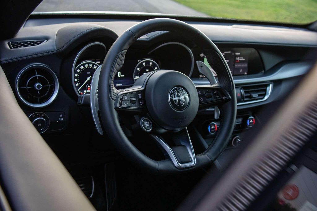 Alfa Romeo Stelvio 2024