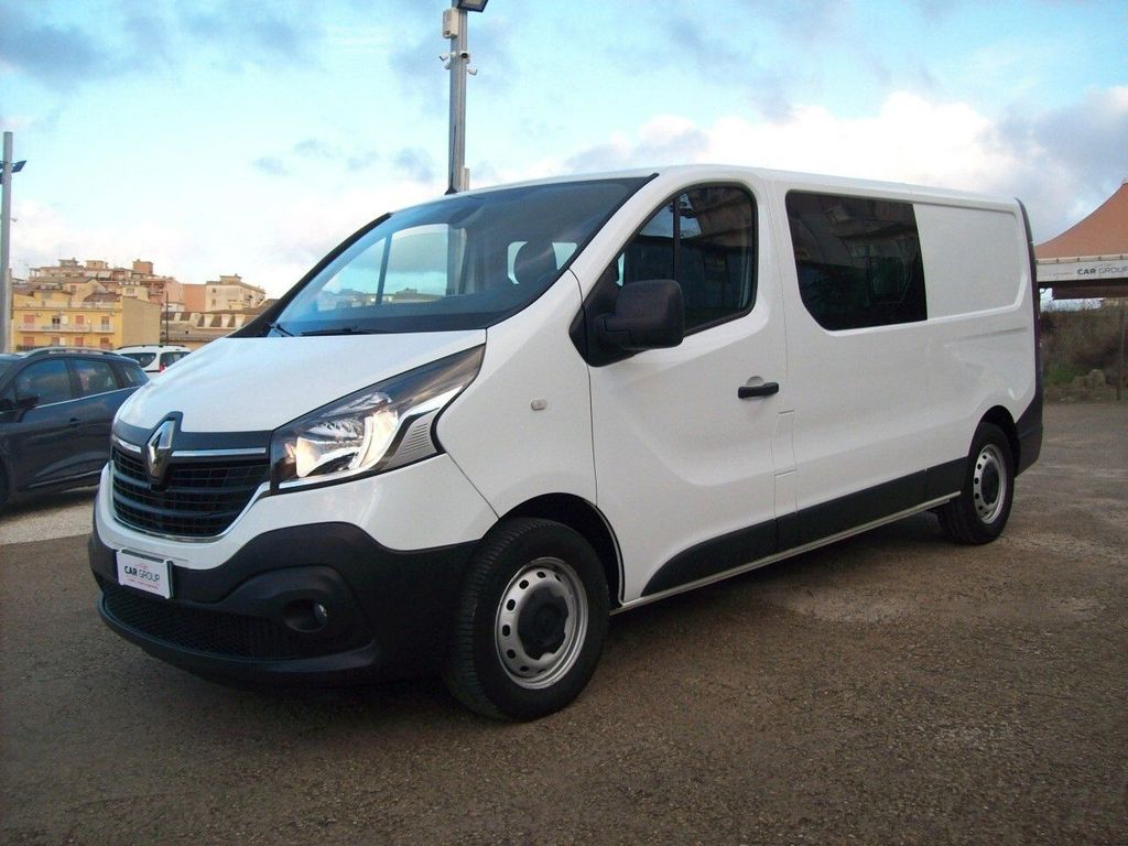 Renault Trafic 2021