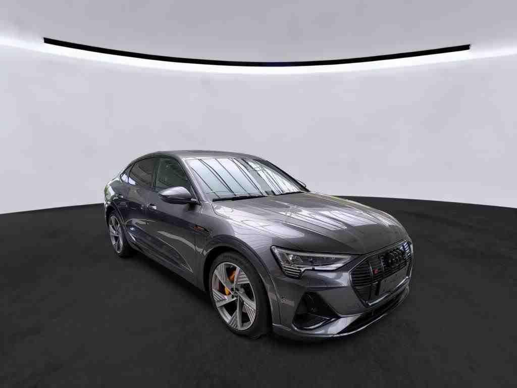 Audi e-tron 2022