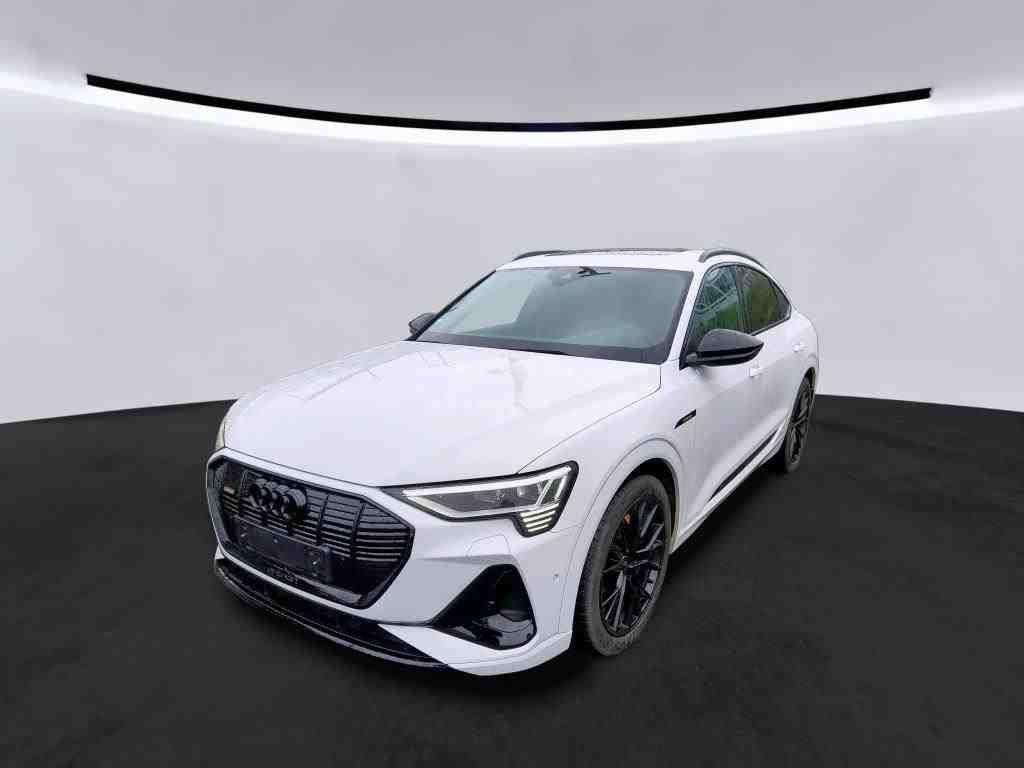 Audi e-tron 2022