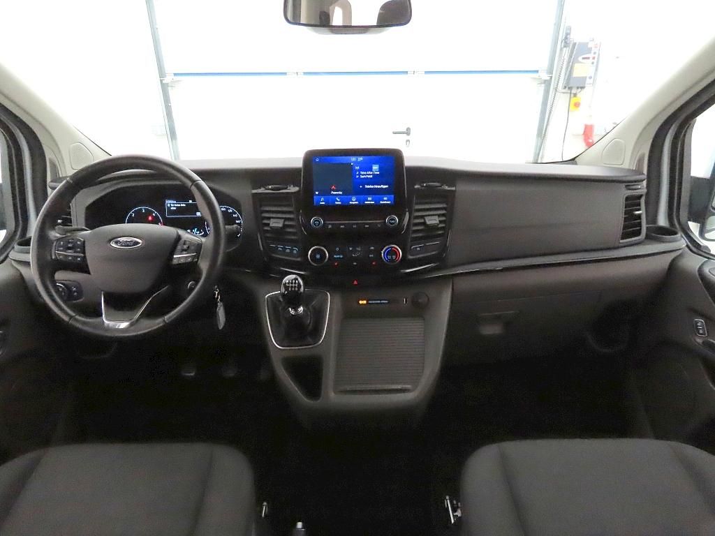 Ford Tourneo Custom 2021