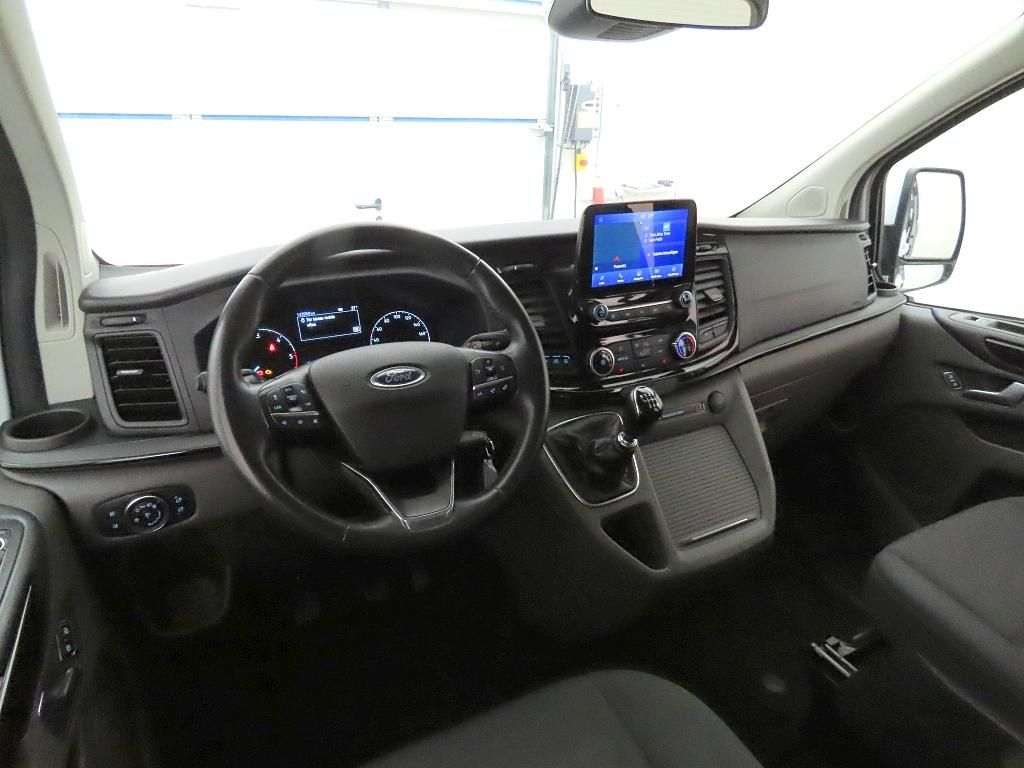 Ford Tourneo Custom 2021