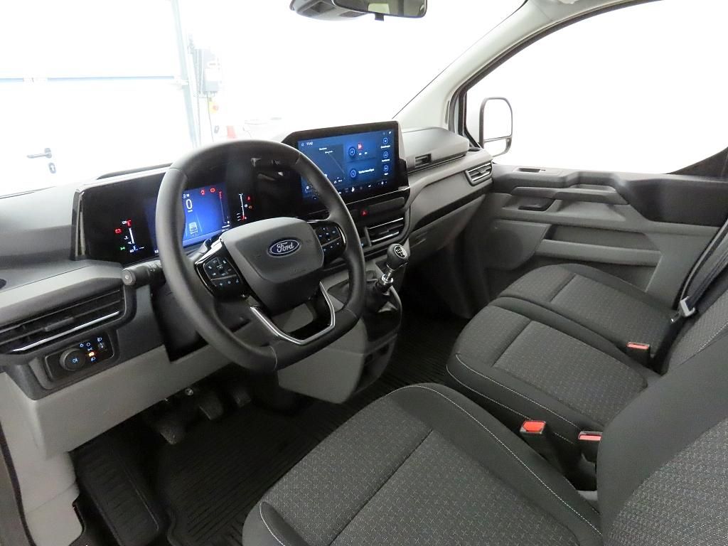 Ford Tourneo Custom 2024