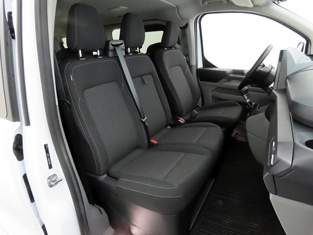 Ford Tourneo Custom 2024