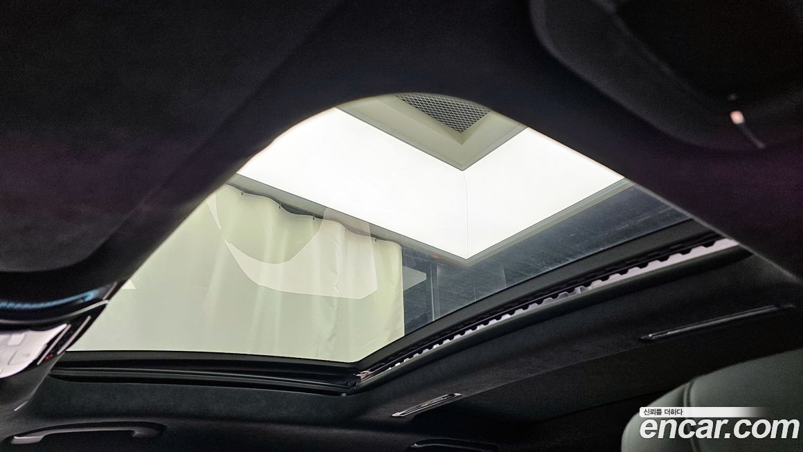 Mercedes-Benz S-Class 2021