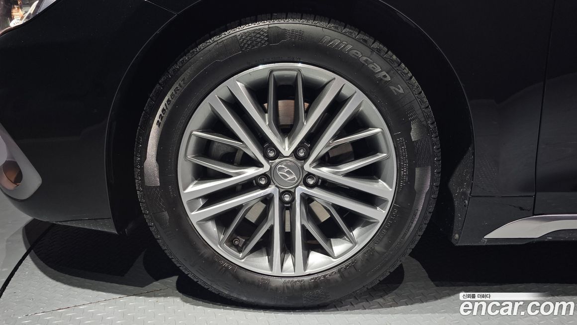 Hyundai Grandeur 2019