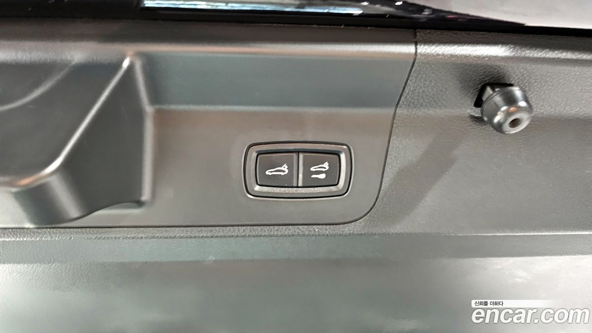 Porsche Panamera 2023