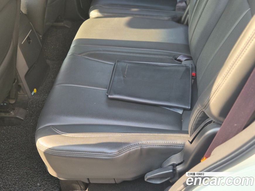 KG_Mobility_Ssangyong Rexton 2011