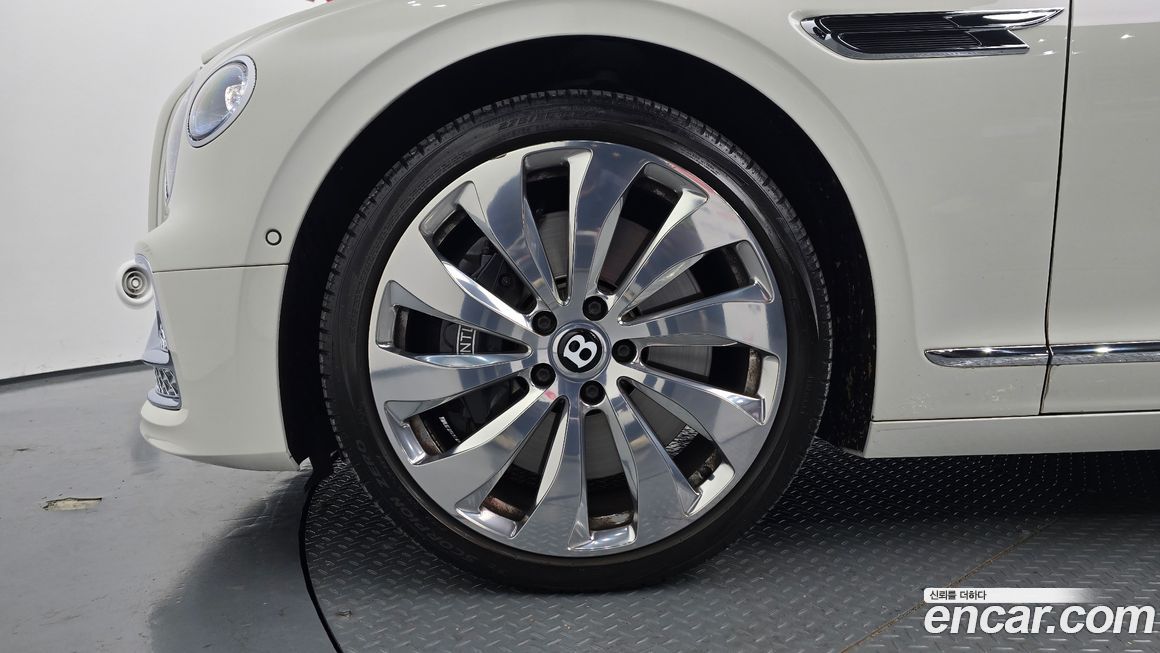 Bentley Flying Spur 2022