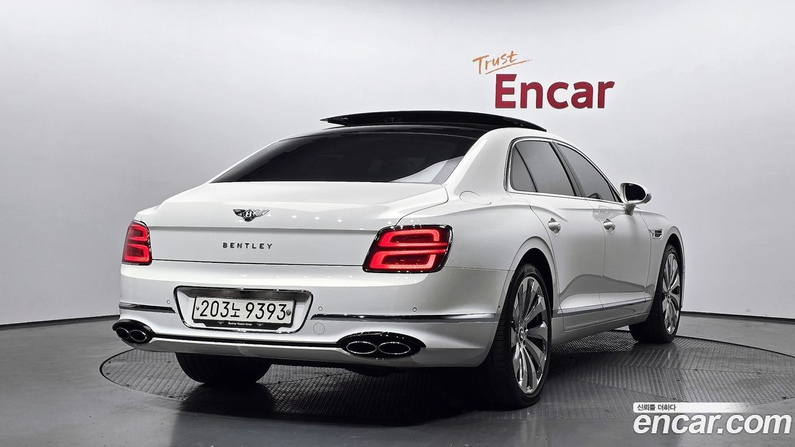 Bentley Flying Spur 2022