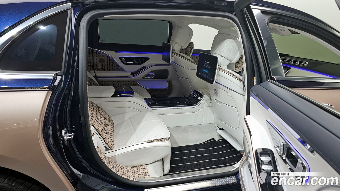 Mercedes-Benz S-Class 2023