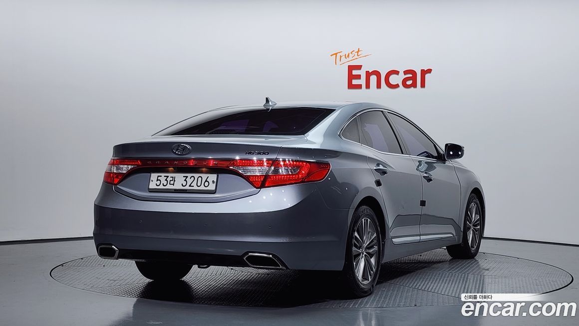 Hyundai Grandeur 2015