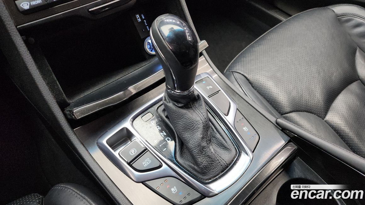 Hyundai Grandeur 2015