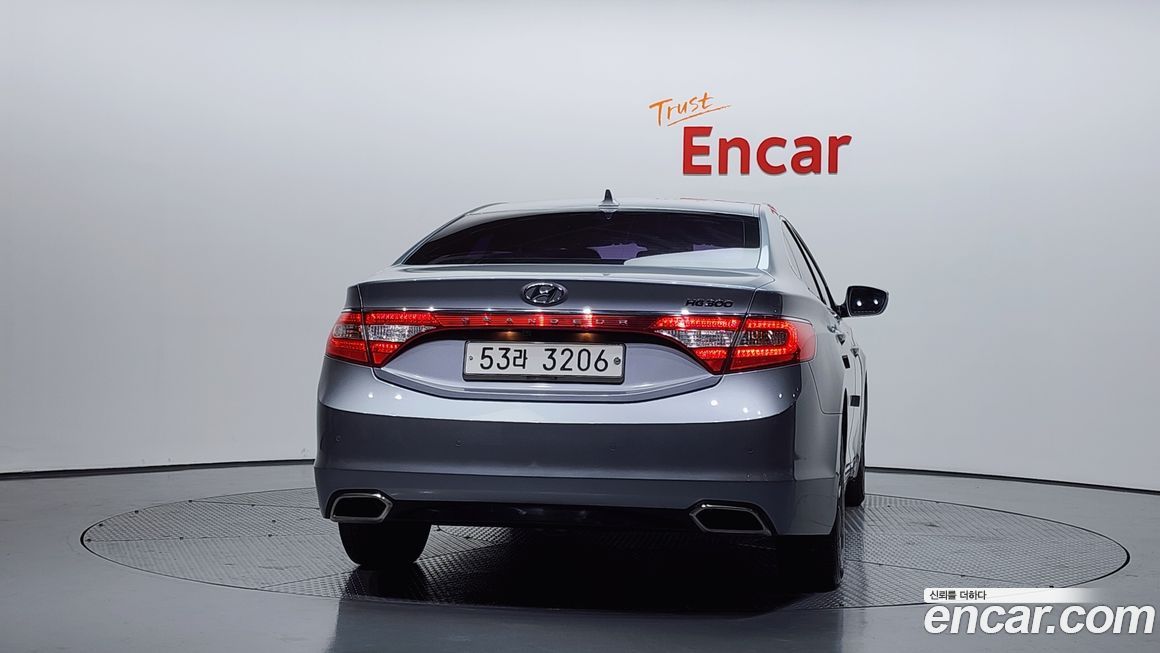 Hyundai Grandeur 2015