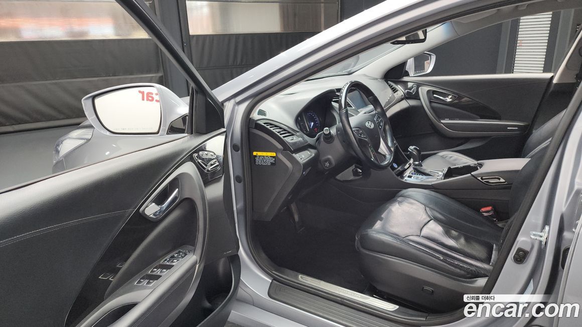 Hyundai Grandeur 2015