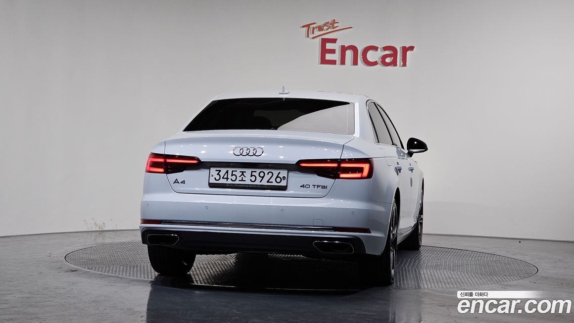 Audi A4 2019