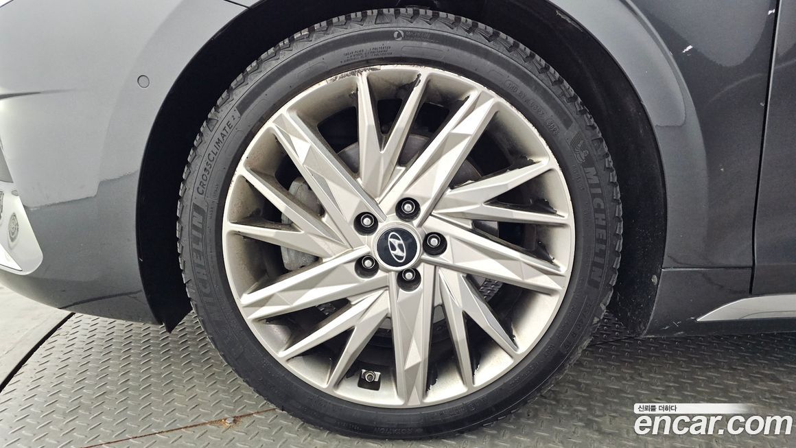 Hyundai Grandeur 2021