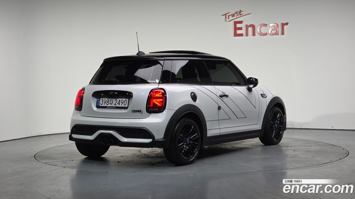 Mini Cooper 2024