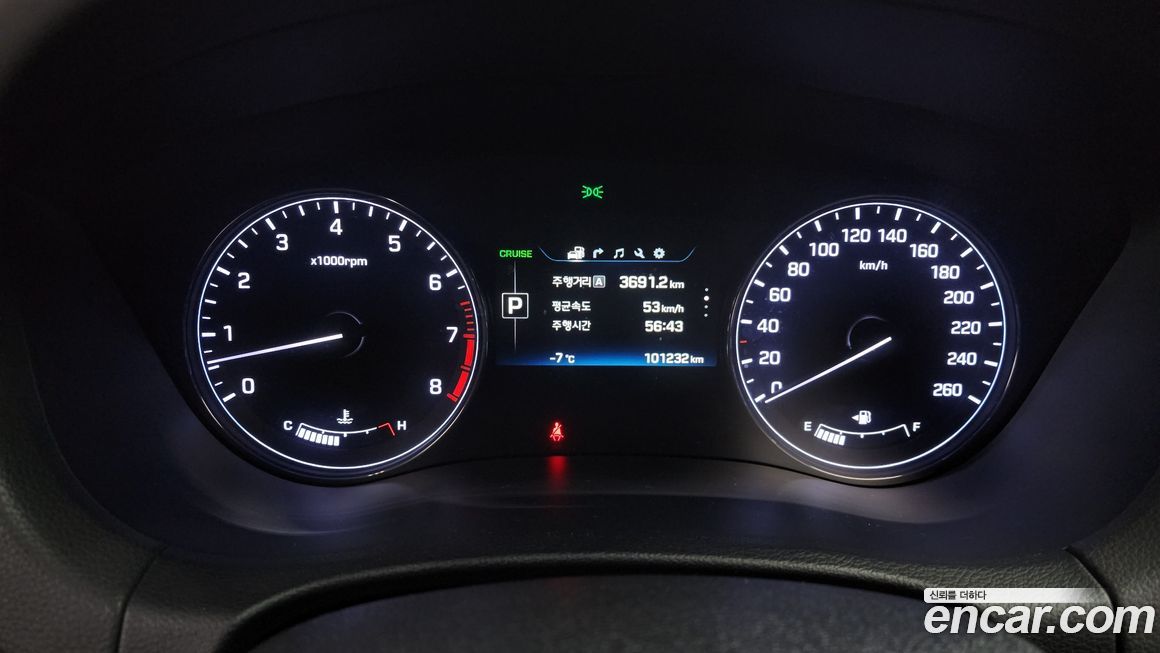 Hyundai Genesis 2016