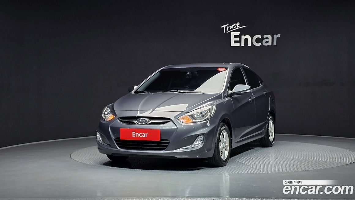 Hyundai Accent 2012
