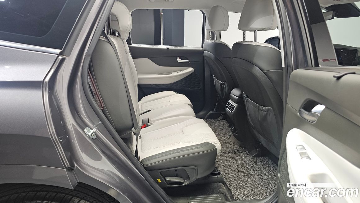 Hyundai Santafe 2022