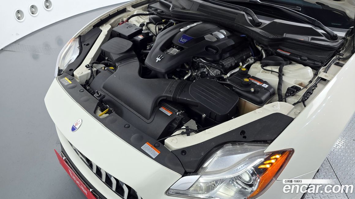 Maserati Quattroporte 2017