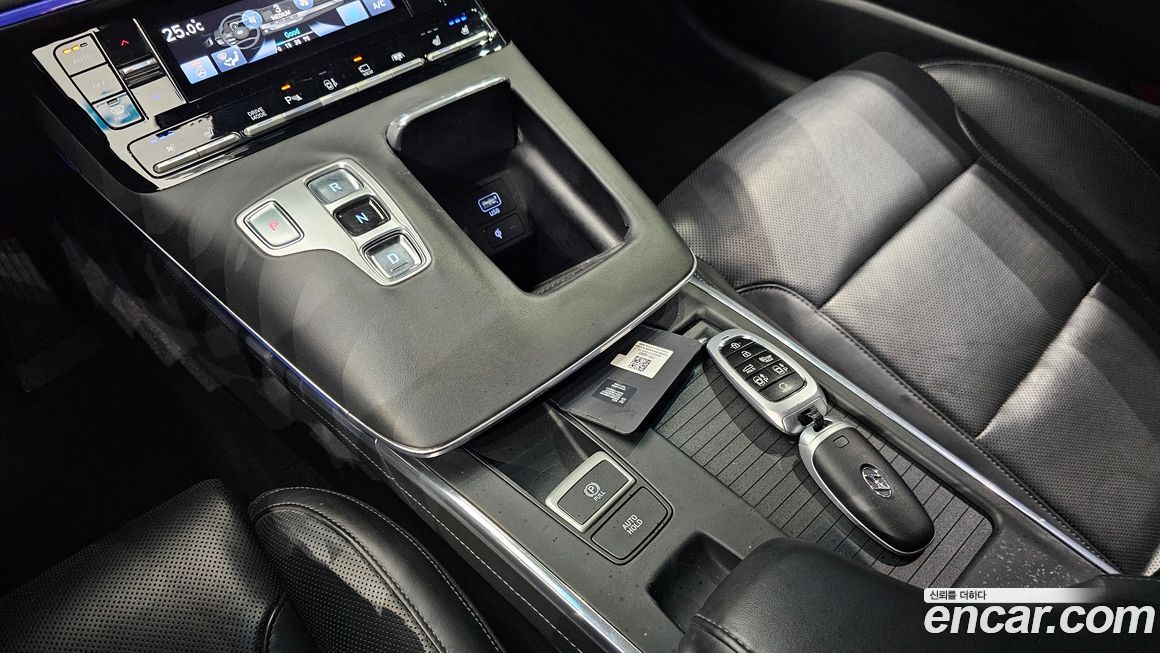 Hyundai Grandeur 2020