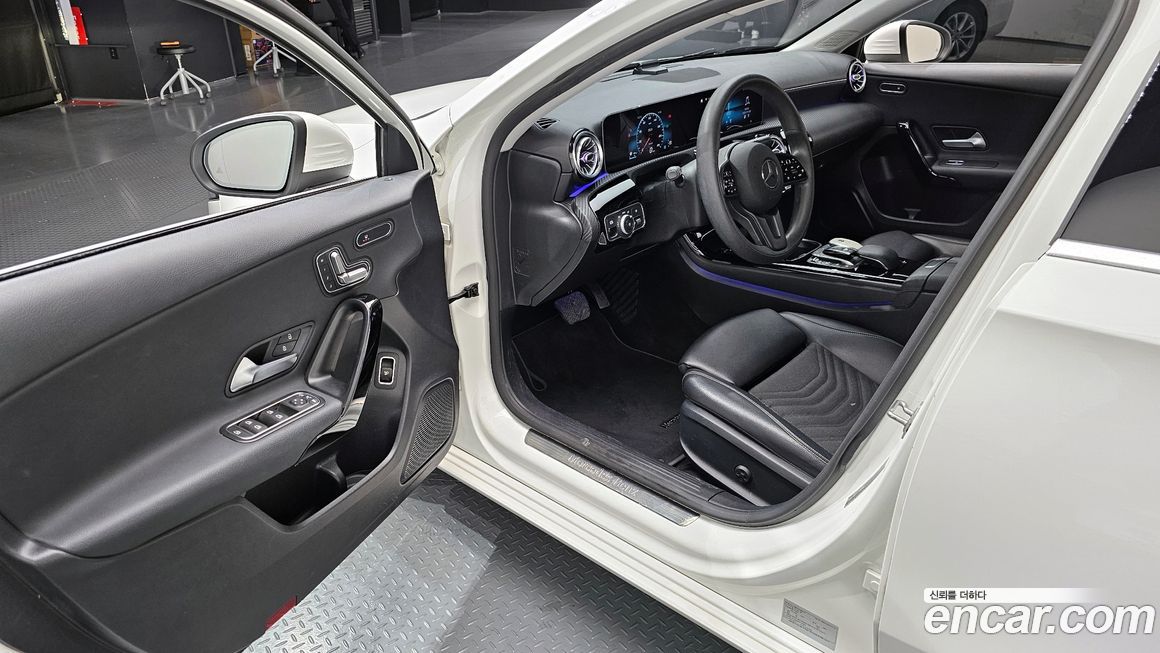 Mercedes-Benz A-Class 2020