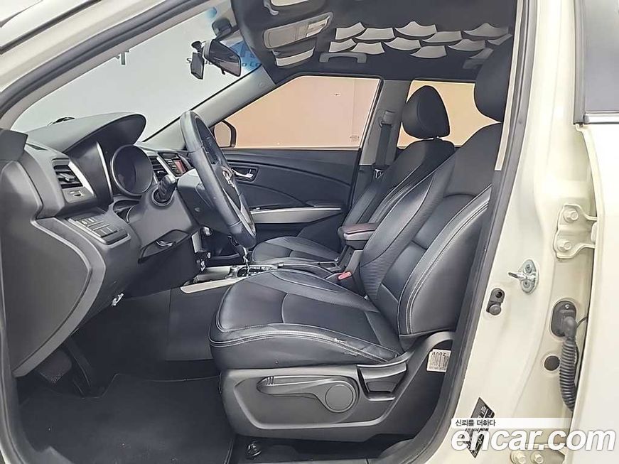 KG_Mobility_Ssangyong TIBOLI 2015