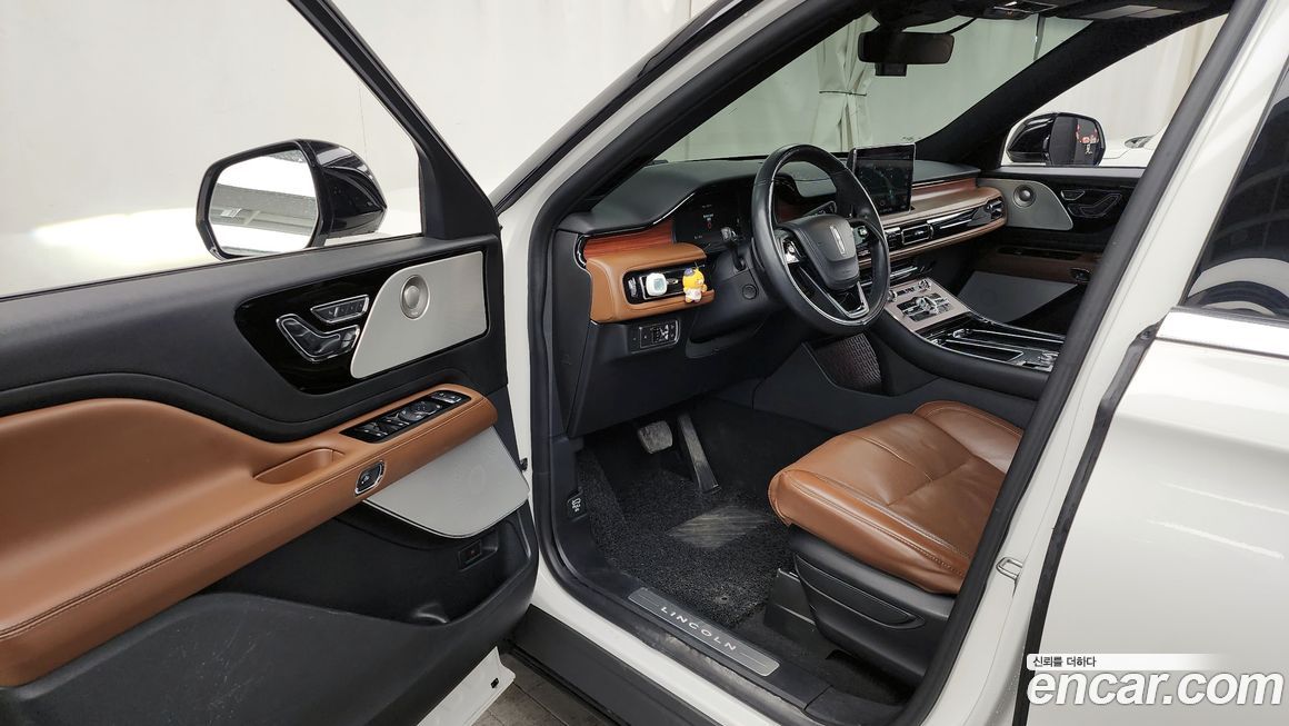 Lincoln Aviator 2021