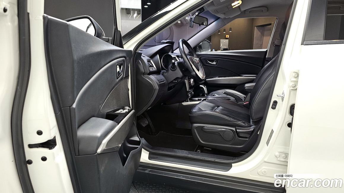 KG_Mobility_Ssangyong TIBOLI 2015