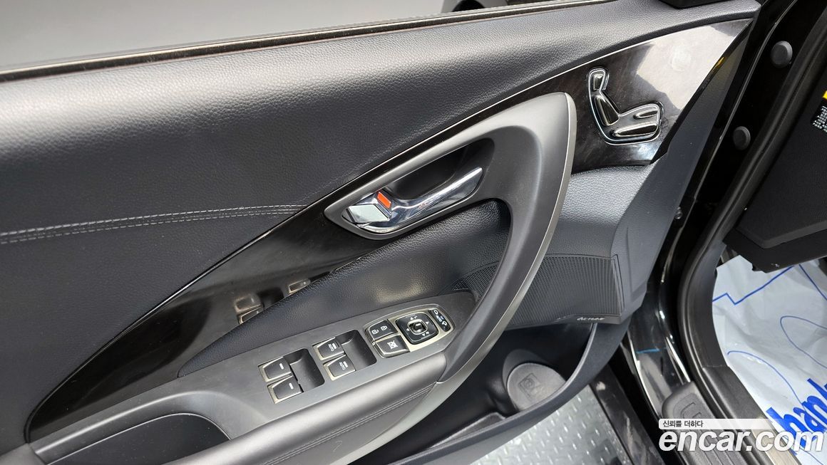 Hyundai Grandeur 2014